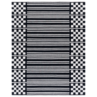 Hand-Tufted Geometric Wool Rug