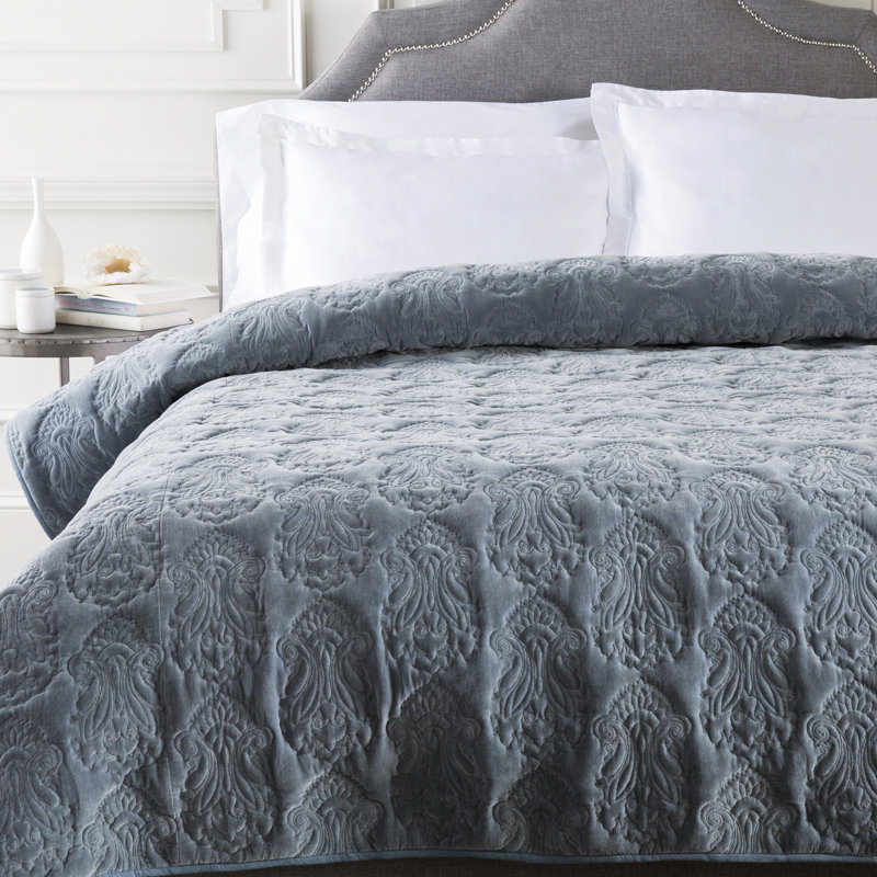 Vienna Traditional Cotton Damask Quilt, Mink, Twin Quilt