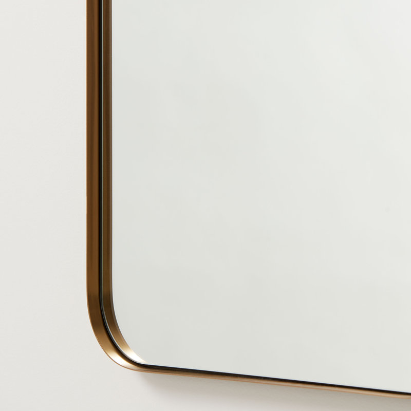 Miroir de salle de bain moderne et contemporain Weekville, Laiton antique, 36 po x 24 po