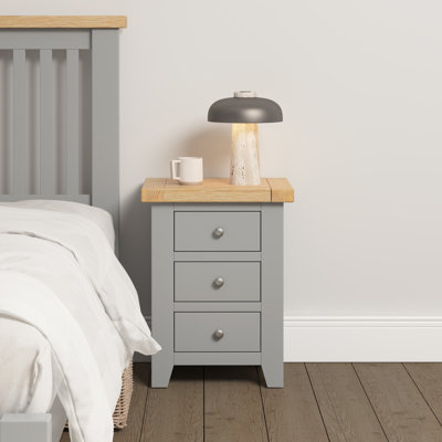 Windsor 47cm W Bedside Table