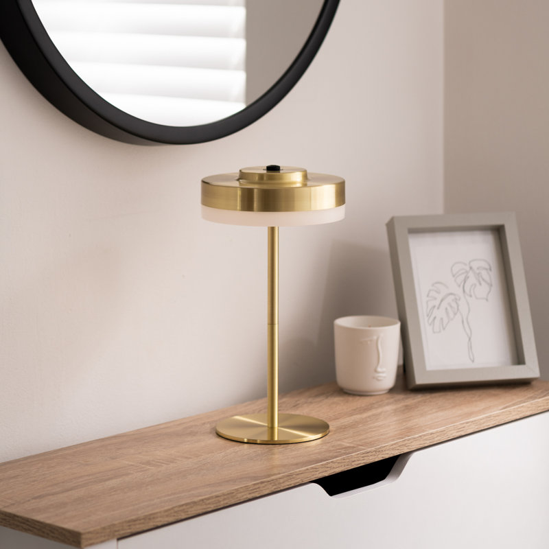 Liana Metal Table Lamp, Brass