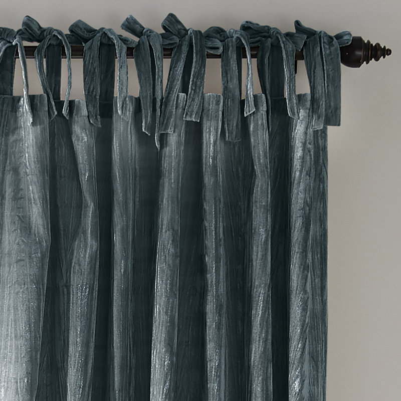 Panneau de rideau simple semi-transparent avec pattes Damaya, Paon, 52 po x 95 po