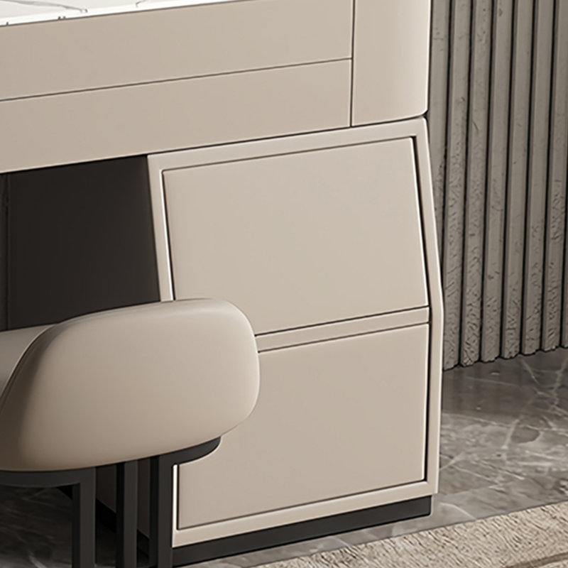 Bussewitz, Cream/Black