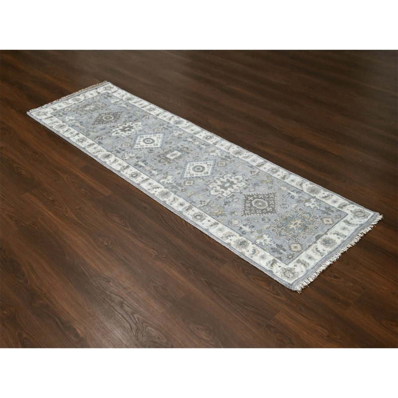 Tapis de couloir gris nouvel âge Pusch 2 pi 8 po x 7 pi 10 po