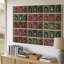 La toile crée un motif de textile vibrant avec un collage complexe d'art mural de motifs indiens traditionnels et de toile architecturale-825979492