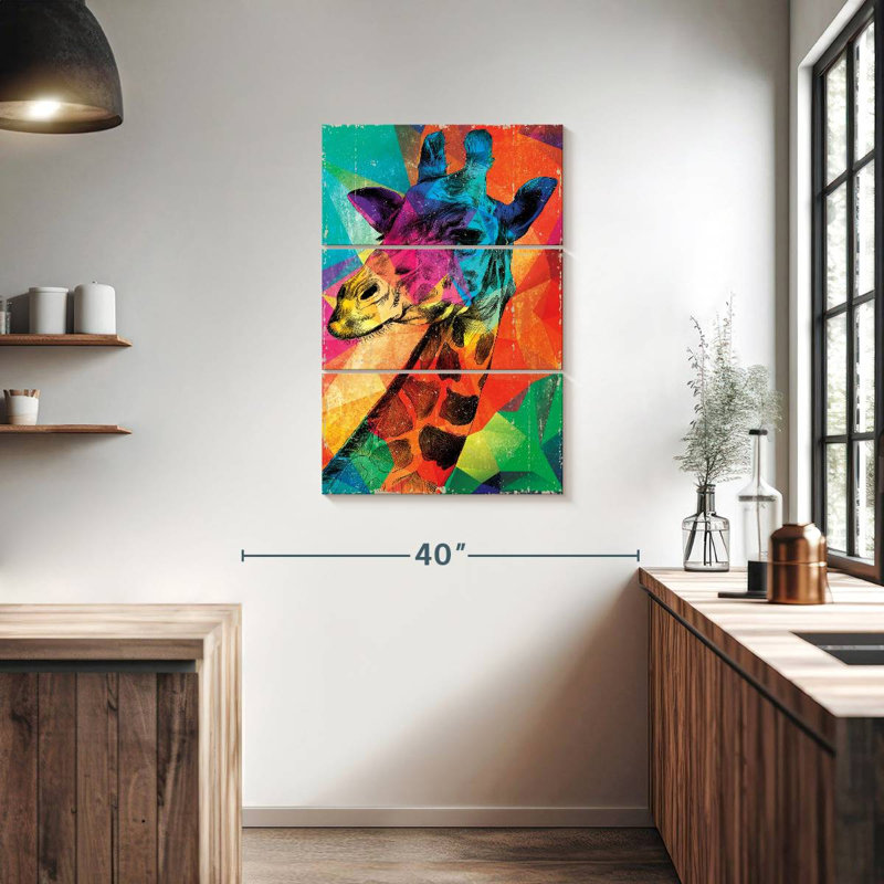 Girafe Brampt sur des couleurs géométriques, H 38 po x l 24 po