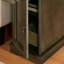 Table de bout, table d'appoint de style transitionnel moderne, table de chevet avec armoire de rangement