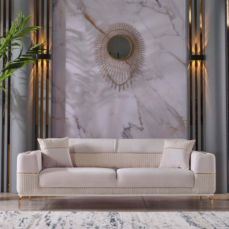 Canapé convertible en velours crème avec pieds dorés et rangement caché - Canapé de luxe moderne 90 "avec détails capitonnés et coussins décoratifs
