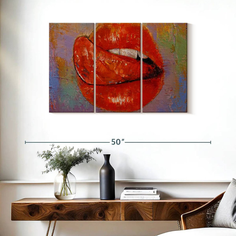 Shuttleworth Delicious, 24" H x 38" W