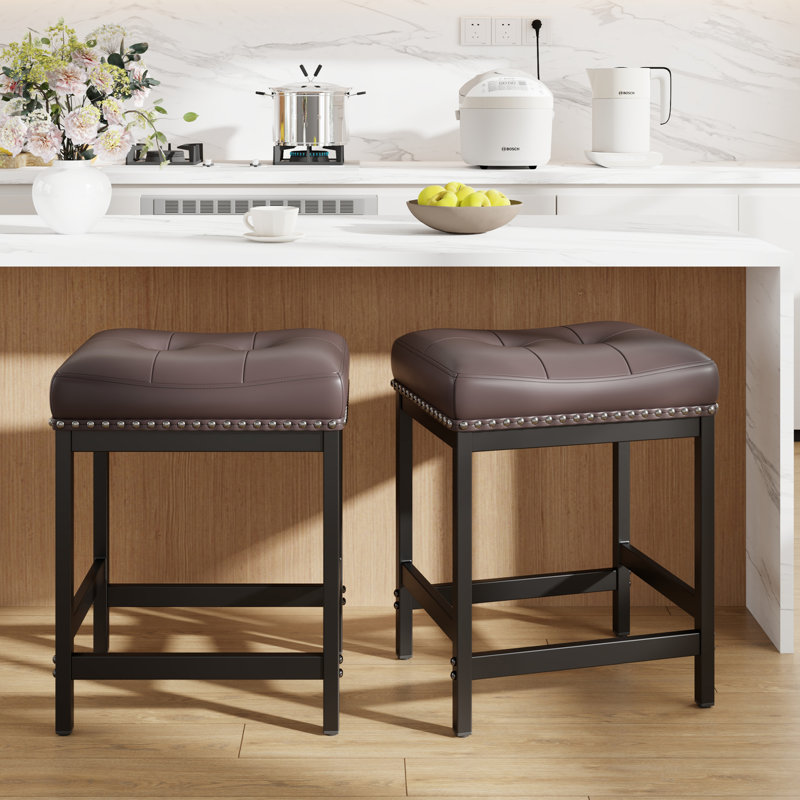 Tabouret de comptoir rembourré en cuir de polyuréthane 24 po avec coussin épais et large 24 po, Brun