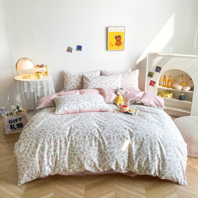 Microfiber Floral Print Comforter Set