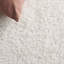 Tapis ivoire en polyester tissé à la machine de couleur unie Klaudija-1231643429