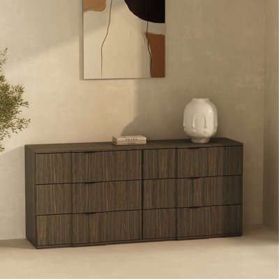 Dresser in Walnut