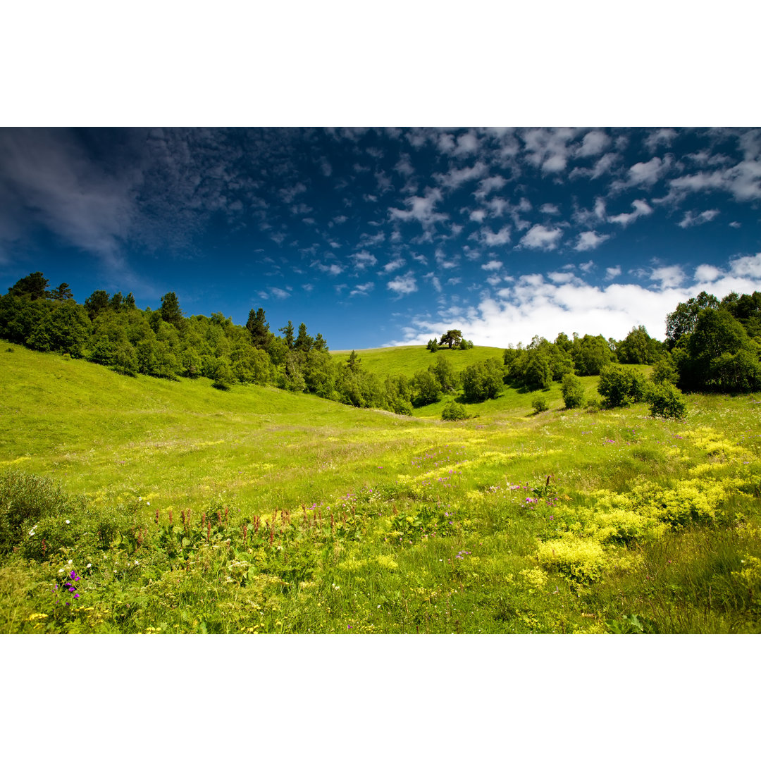 Leinwandbild Schöne Landschaften mit Bergen