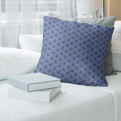 Coussin décoratif à motif zig zag classique
