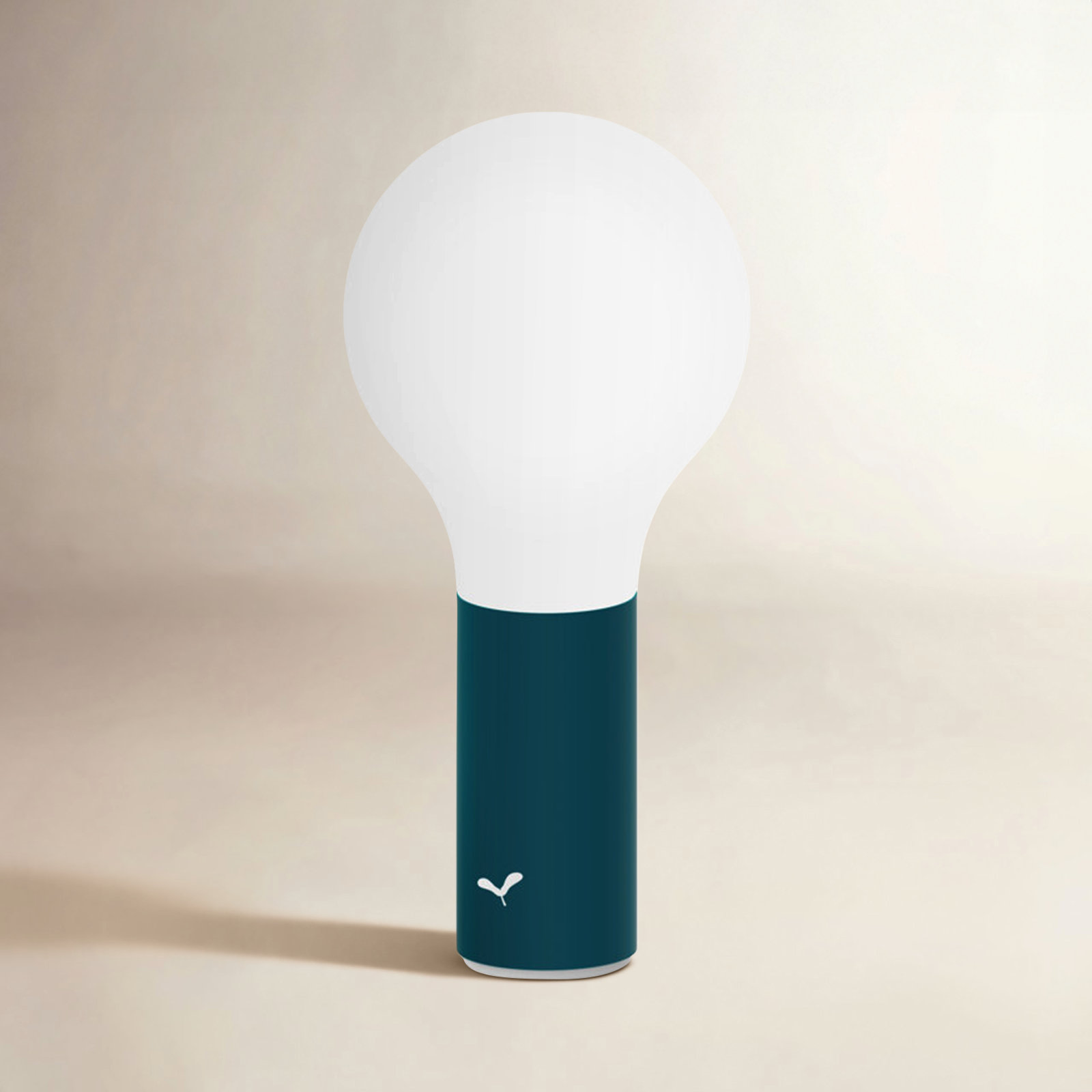 Aplo Outdoor Light, Acapulco Blue
