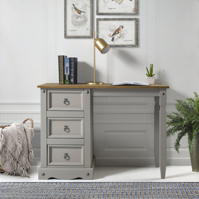 Cavazos Vanity