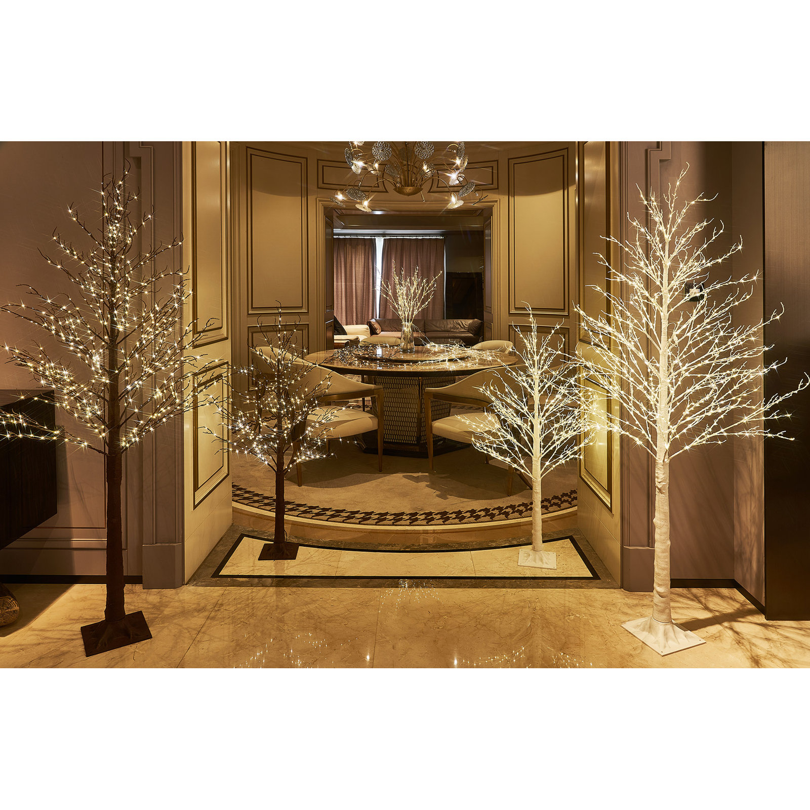 Lighted Brown Tree 690l 6ft