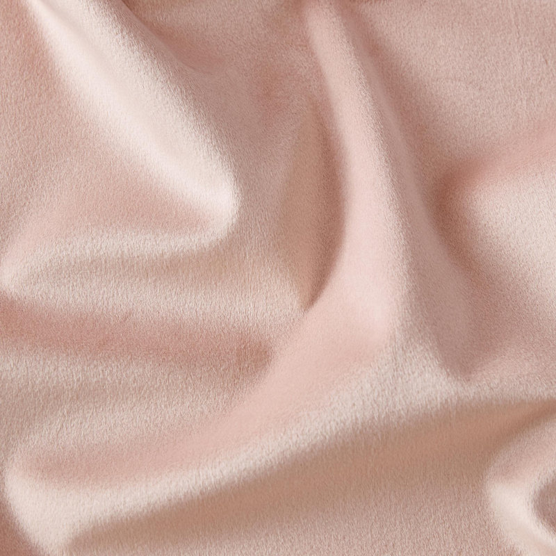 Rideaux en velours Camille de Threadmade, ensemble de 2, couleur blush - 132 cm (L) x 213 cm (l), Rosé, L 52 po x L 84 po