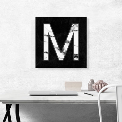 Classy Black White Marble Alphabet, lettre M - reproduction d'art textuel sur toile tendue