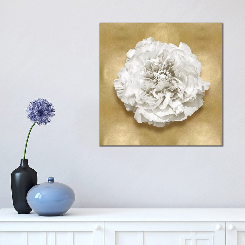 Flower On Gold II by Caroline Kelly - Wrapped Canvas Gallery-Wrapped Canvas Giclée, 45.72 cm H x 45.72 cm W x 1.91 cm D