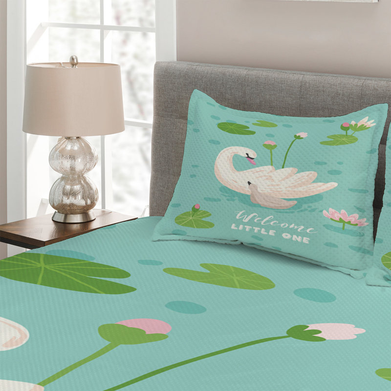 Coastal Polyester Coverlet, Queen Bedspread + 2 Shams