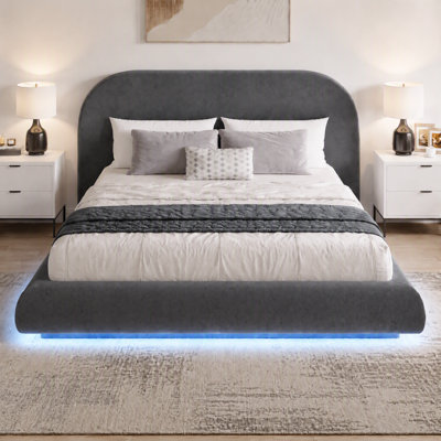 Lit plateforme tapissier avec tête de lit Cloud