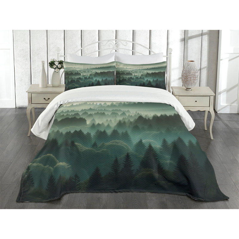 Queen White Quilted Bedspread Set with Forest Design