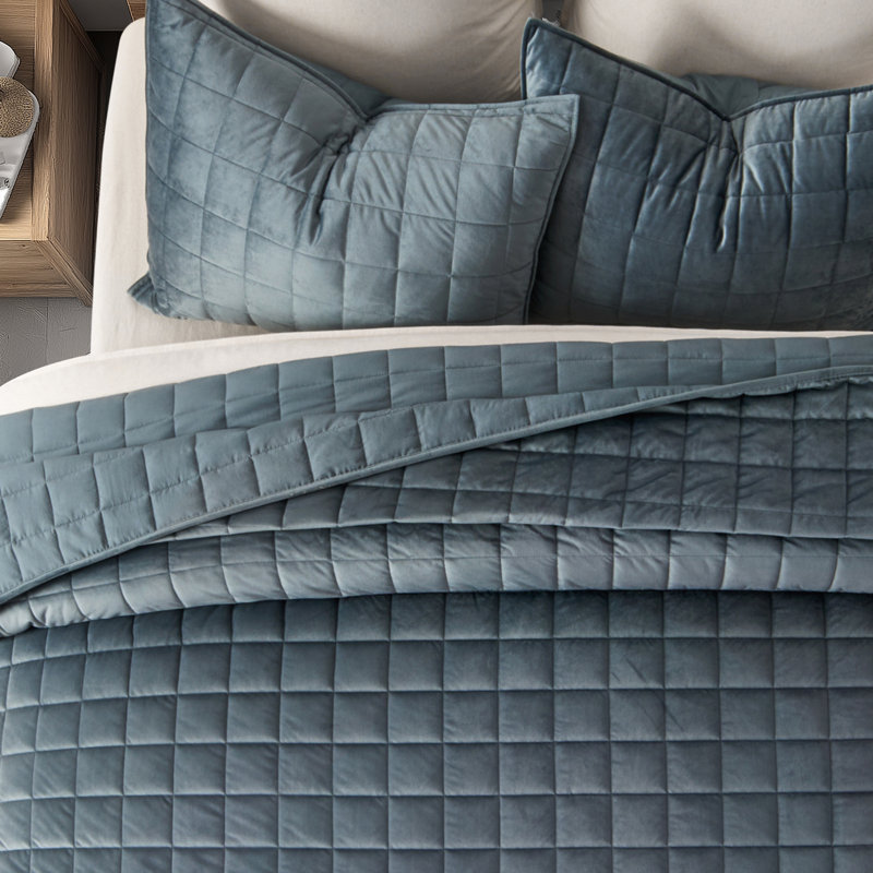 Box Stitch PearlVelvet Quilt set, Stormy Blue, King Quilt + 2 King Shams
