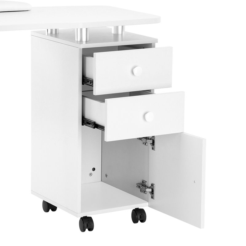 Bureau de beauté Lakyn, Blanc