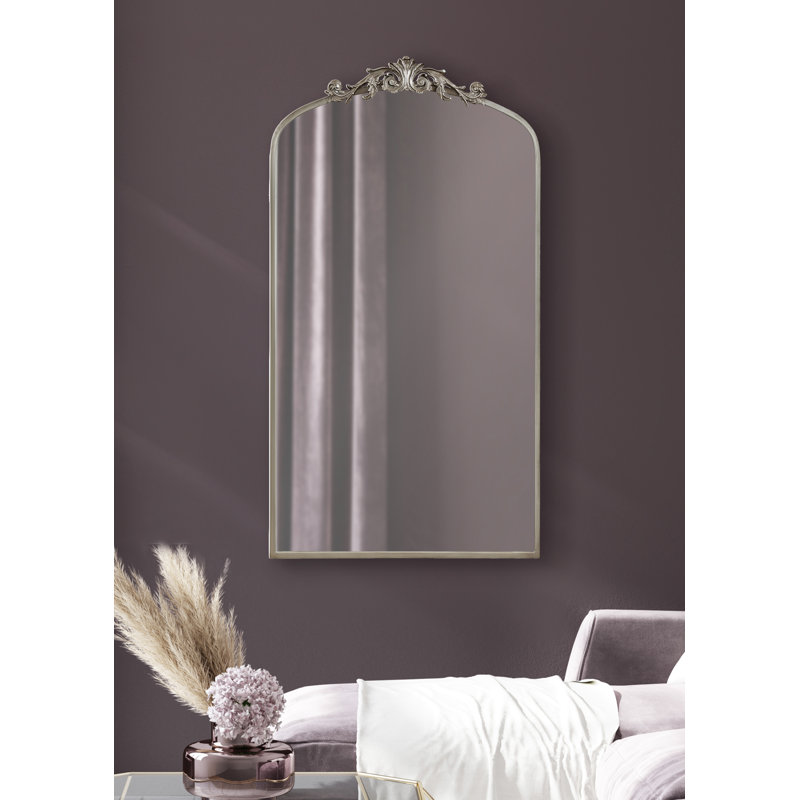 Miroir décoratif Anglo Arendahl, 42 po x 23,5 po, Argent