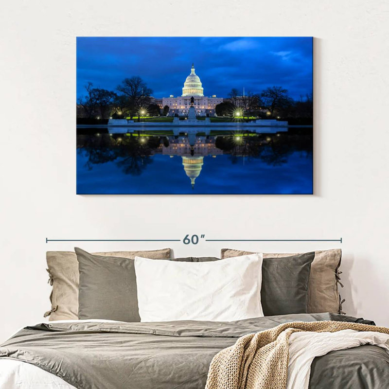 Lilie Capitol Building At Night, 32" H x 48" W