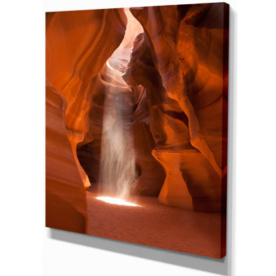 " Light Beam In Antelope Canyon In Arizona "