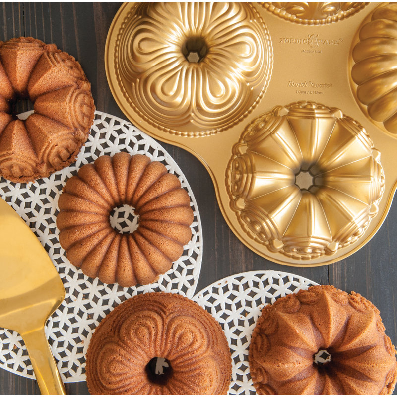 Nordic Ware Non-Stick Round Bundt Quartet Cake Pan