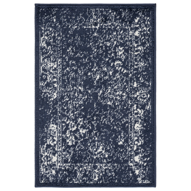 Aira Performance Oriental Rug, Rectangle 2' x 3'