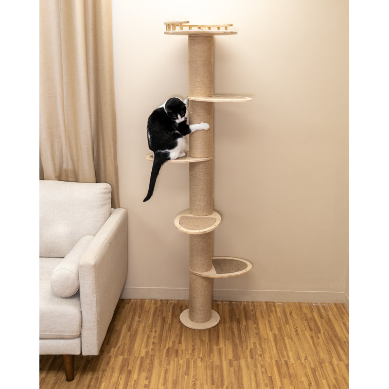 Deedrick Scratching Post
