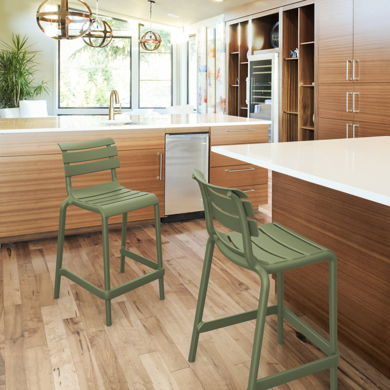 Tabouret de comptoir d'extérieur Ruta, Vert olive, 25.60"