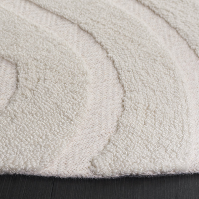 Tapis Trimeka, Rond 6 pi