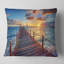 Magnifique coucher de soleil sur la jetée de la jetée - pont et coussin imprimé-29598926-29598930