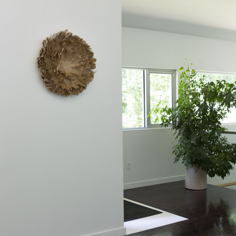 Décoration murale Juju Hat Feather, Beige, H 31 po x l 31 po x P 4 po