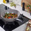 Wok en céramique antiadhésif Fissler Ceratal Comfort, gris chaud, fabriqué sans PFAS-91460940