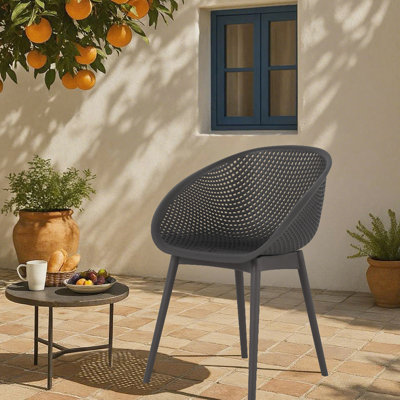 2 Warm Grey All-Weather Pp Plastic Indoor/Outdoor Lounge Chairs, Lightweight For Patio, Beach, Living Room, High-Grade Pp, , -, , 90 Assembly, Non-Scratch, Fashion-Forward Design, Ergonomic Contour,