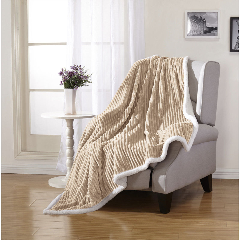 Jeté douillet en sherpa côtelé Plush Home, Moka