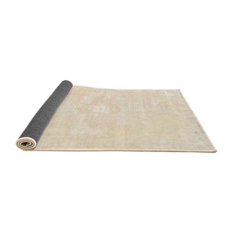 Oriental Indoor Rug, Round 7'