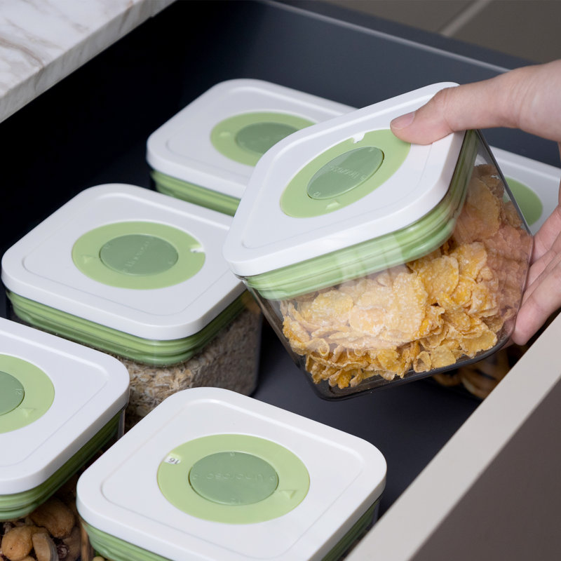 Contenant hermétique pour aliments