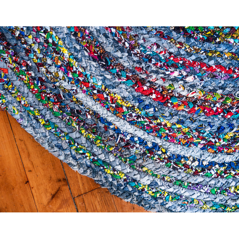 Tapis bleu tressé à la main Tullie, Ovale 3 pi 3 po x 5 pi 1 po