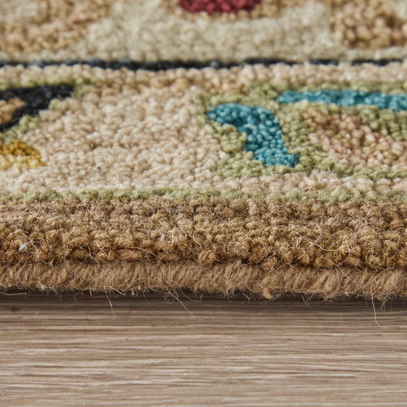 Farhiyo Traditional Floral & Botanical Tan Area Rug, Rectangle 9' x 12'