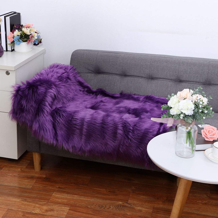 Macmahon Faux Sheepskin Indoor Rug