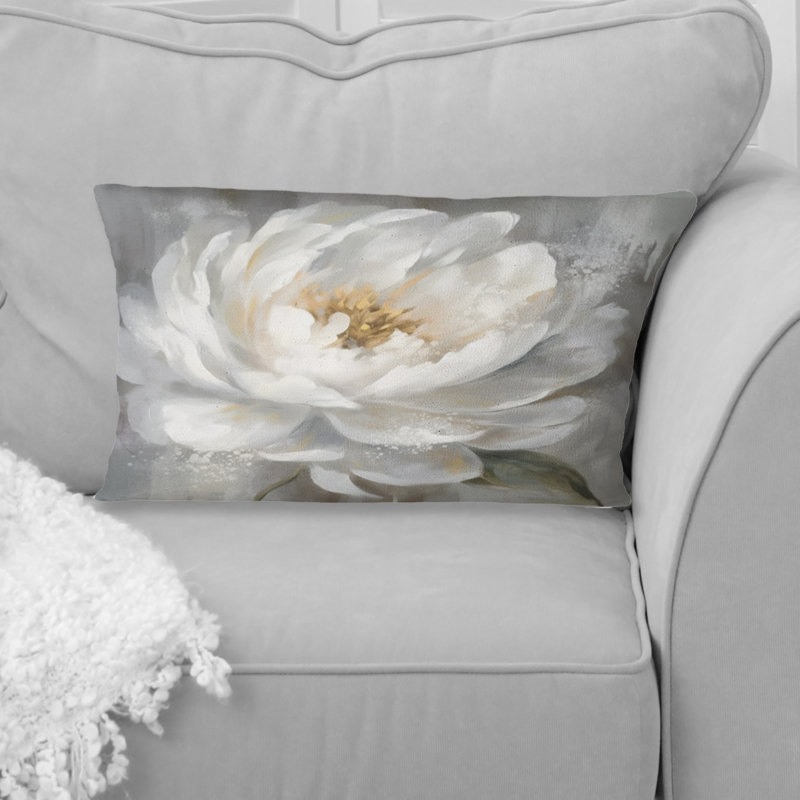 Coussin blanc avec pivoines blanches