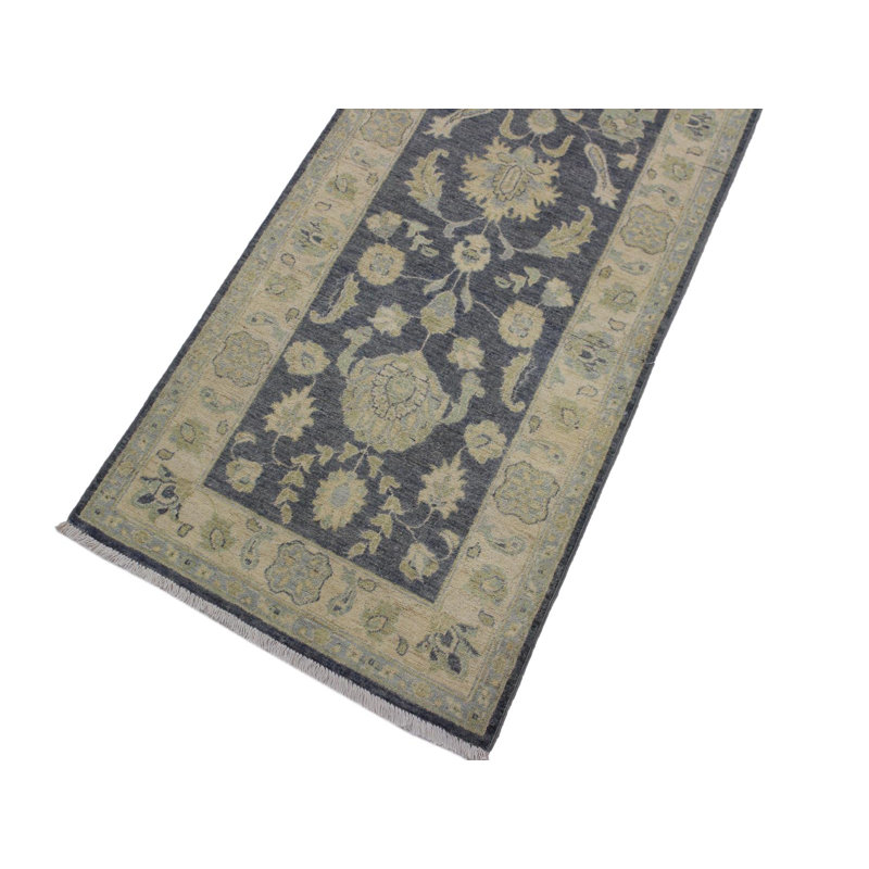 Tapis de couloir ivoire / gris en laine noué à la main 2 pi 7 po x 8 pi 4 po Grigori